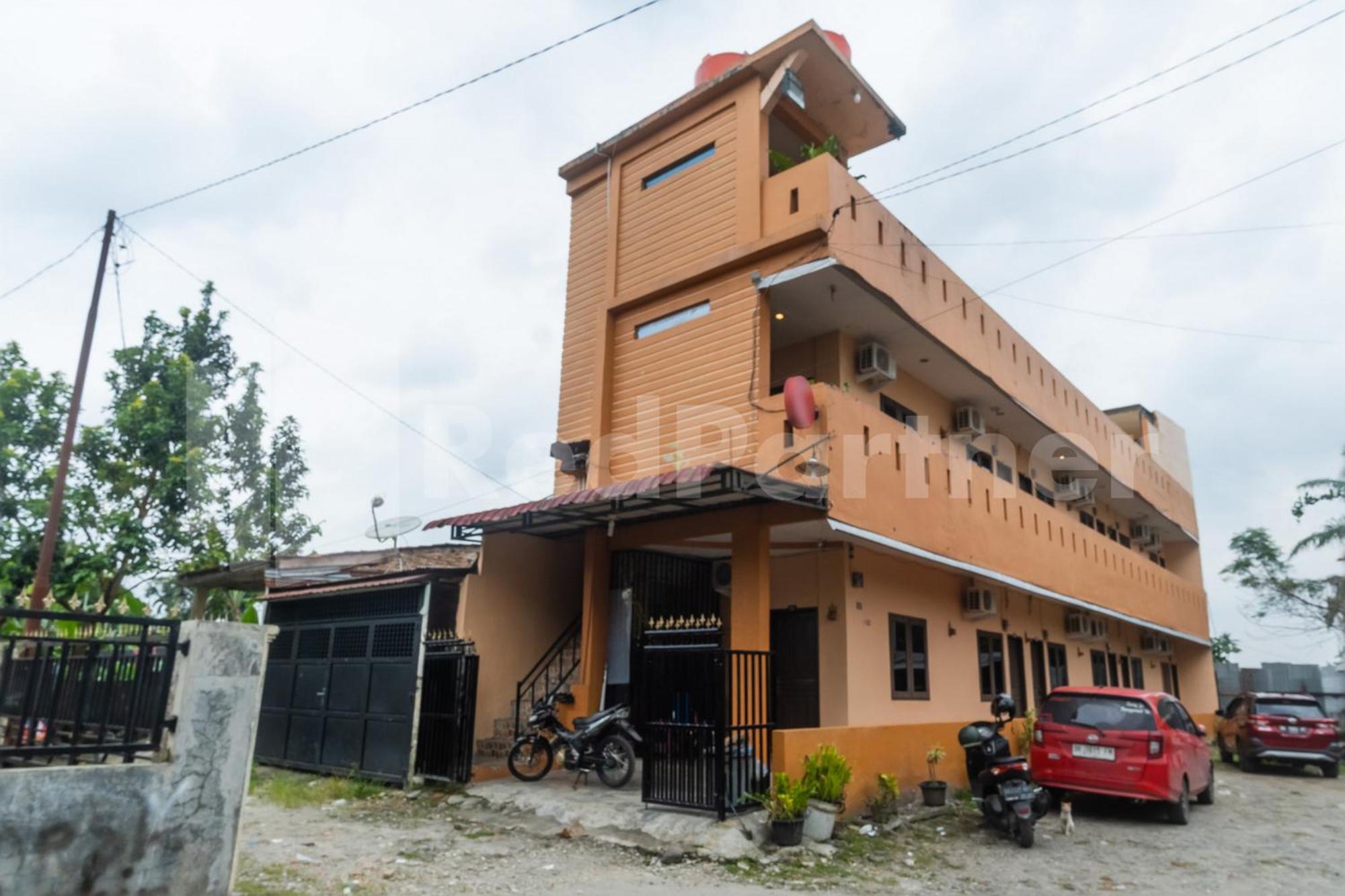 Teratai Guesthouse At Rs Adam Malik Medan Mitra Reddoorz Εξωτερικό φωτογραφία